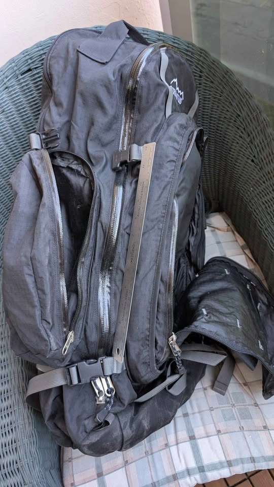 Serratus Black Hiking Backpack - photo 3