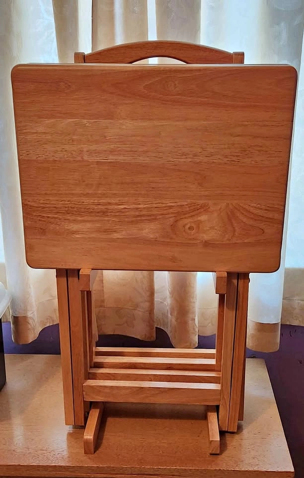 Wooden TV Tray Set with Stand (brand new)