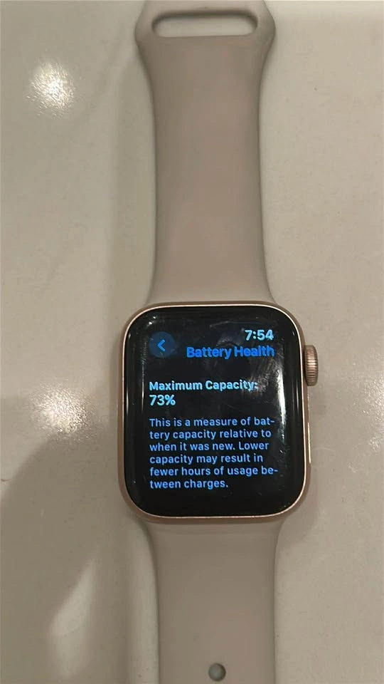 Apple Watch SE (1st Gen, 40mm, GPS, Aluminum) - photo 3