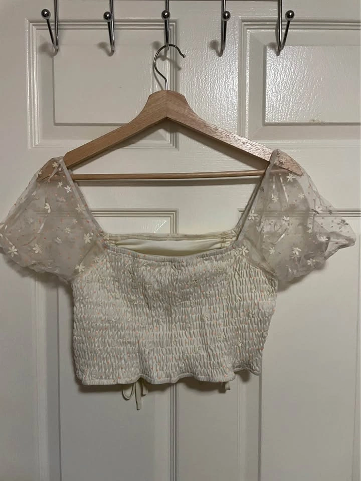 Altard State Smocked Floral Puff Sleeve Crop Top - photo 3