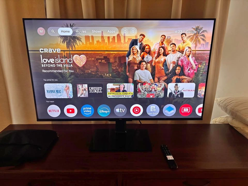MOVING SALE - MUST GO BY APRIL 18th - 43" TCL Smart TV