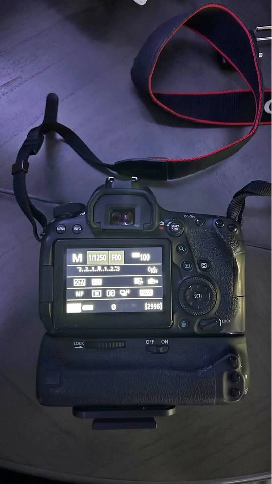 Canon EOS 6D Mark II DSLR Camera with Battery Pack