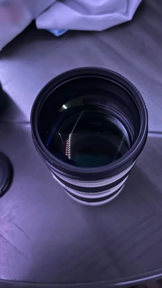 Canon 70-200 f2.8 1st Gen Lens - photo 3
