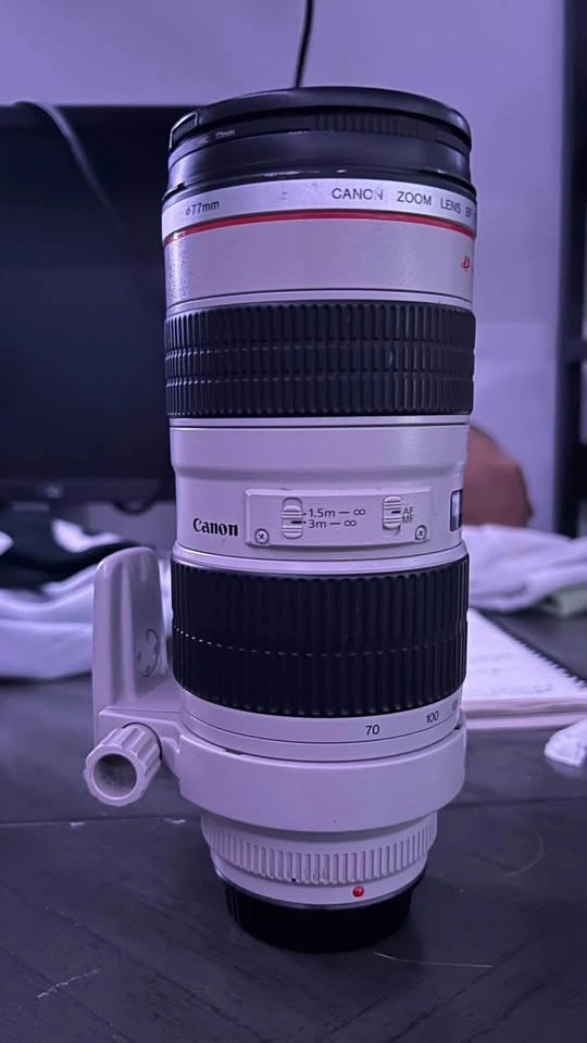 Canon 70-200 f2.8 1st Gen Lens - photo 4