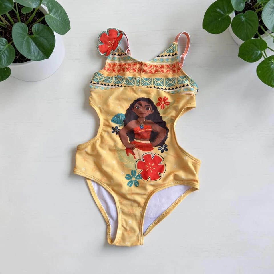 Girl's swimsuit 5/6