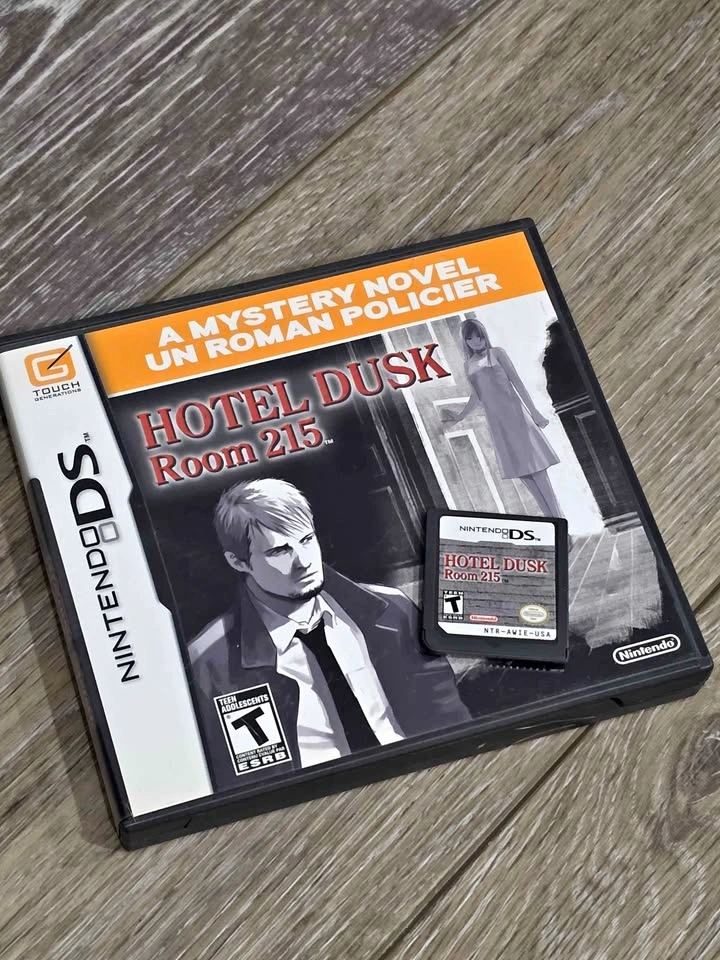 Hotel Dusk: Room 215 (Nintendo DS) - CIB