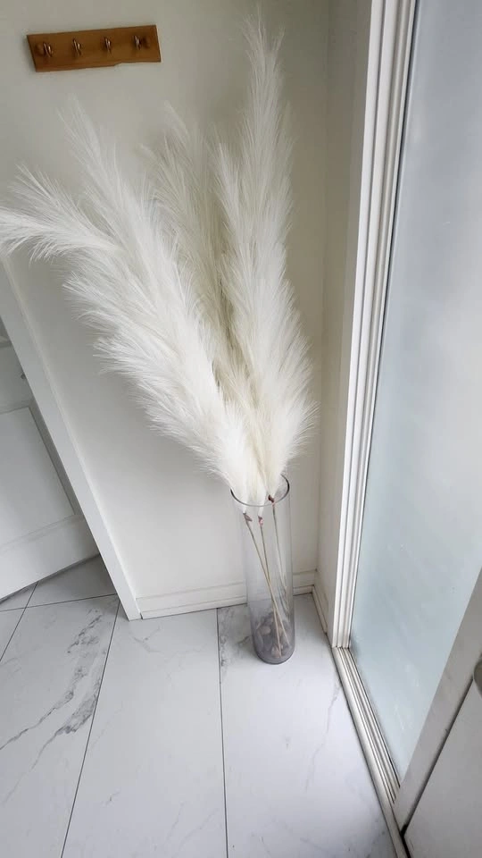 Faux Pampas Grass Stems - White (3 Large Bundles) - photo 2