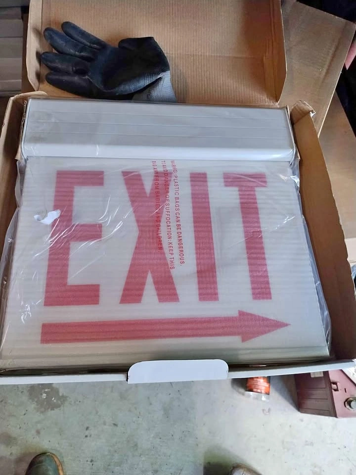 Signify NSB CE2RWWLARA Emergency Lighting and Signs