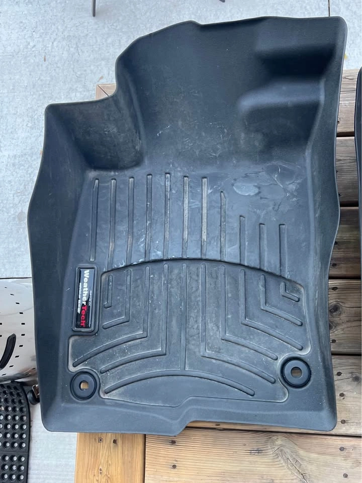 2023-2024 Honda Civic WeatherTech Mats - photo 2