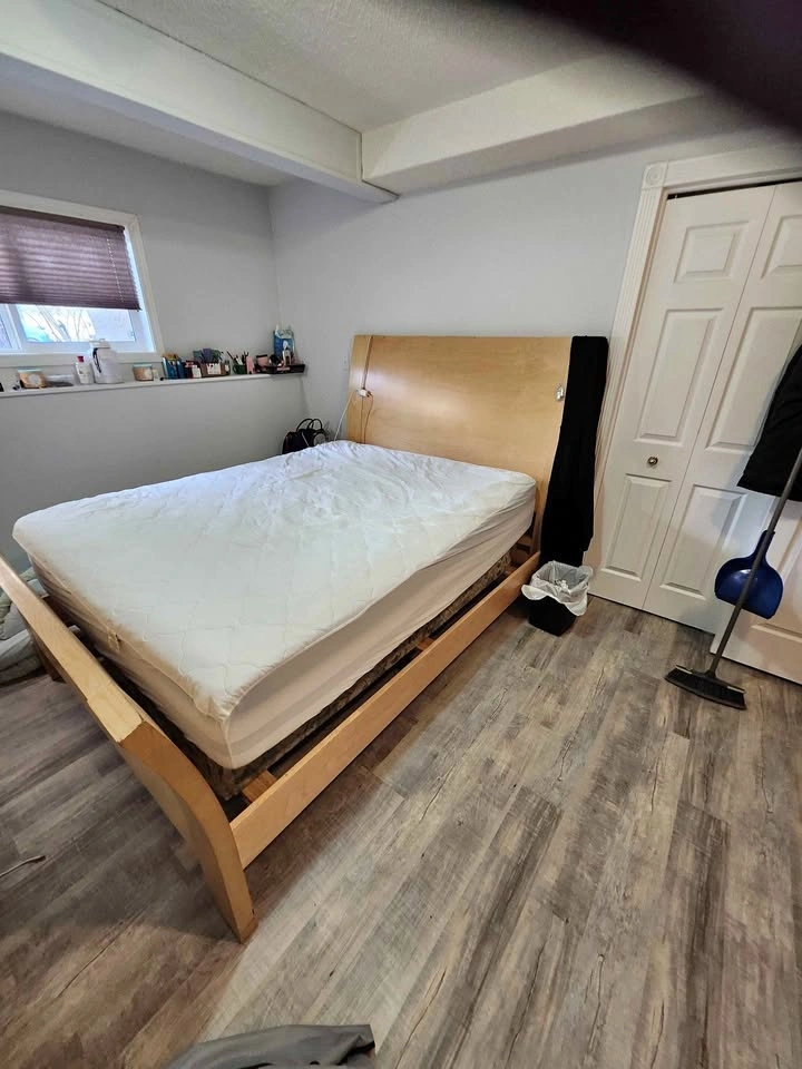 Wood Bed Frame with Headboard - Queen