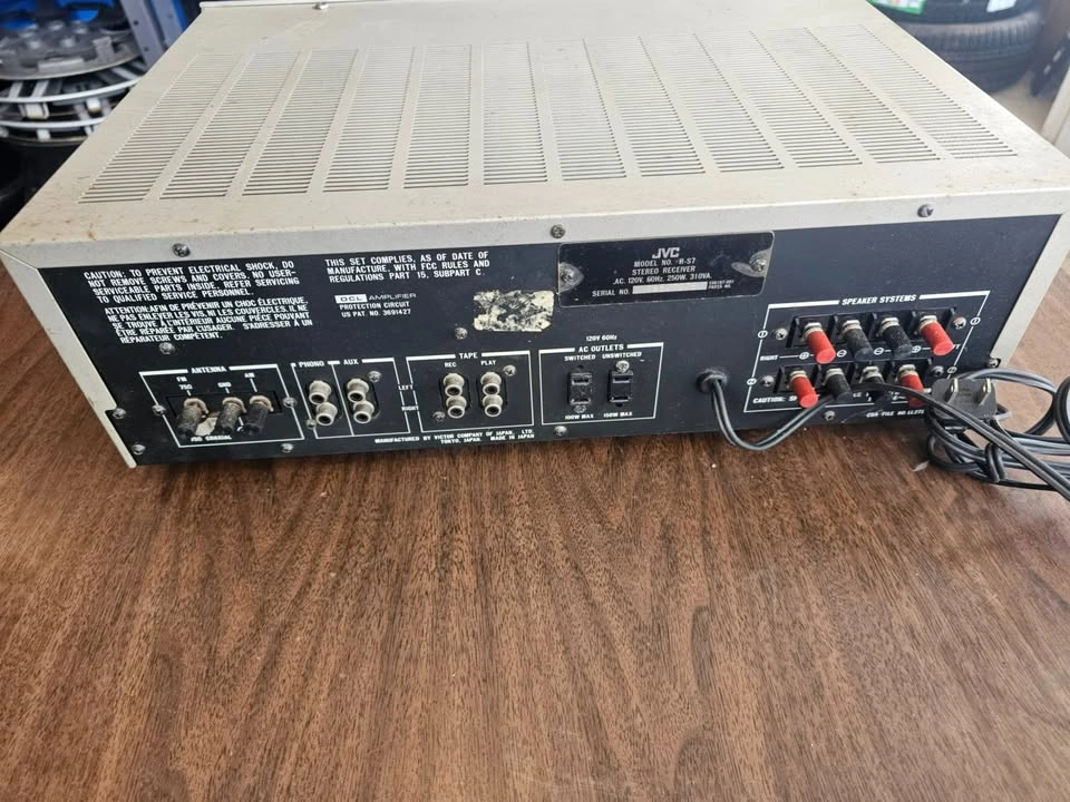 Vintage JVC R-S7 Stereo Receiver - Made in Japan - photo 3
