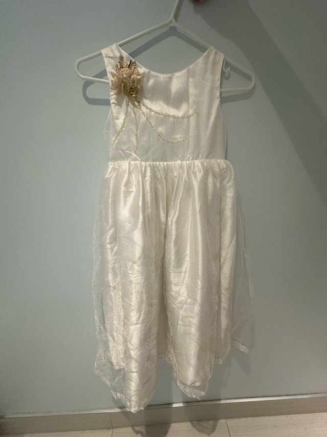 Sinar Matahari Dress