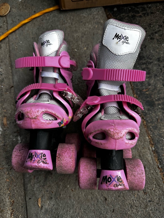 Moxie Girlz Roller Skates - photo 2
