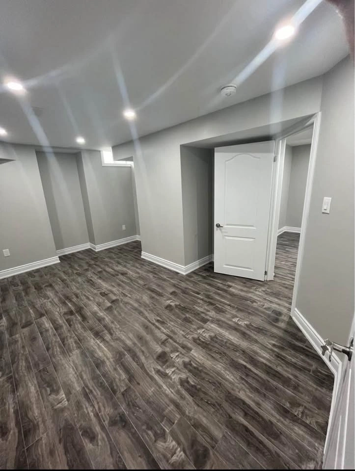 Private room for rent - photo 3