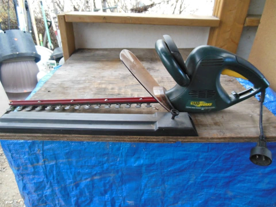 Yard Works Hedge Trimmer