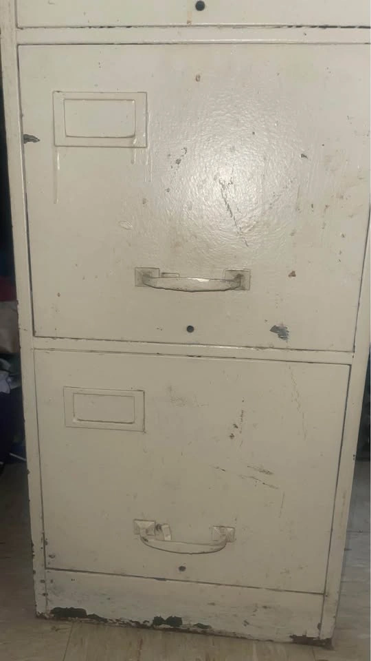 Vintage Large Fully Functioning Metal Cabinet - photo 2