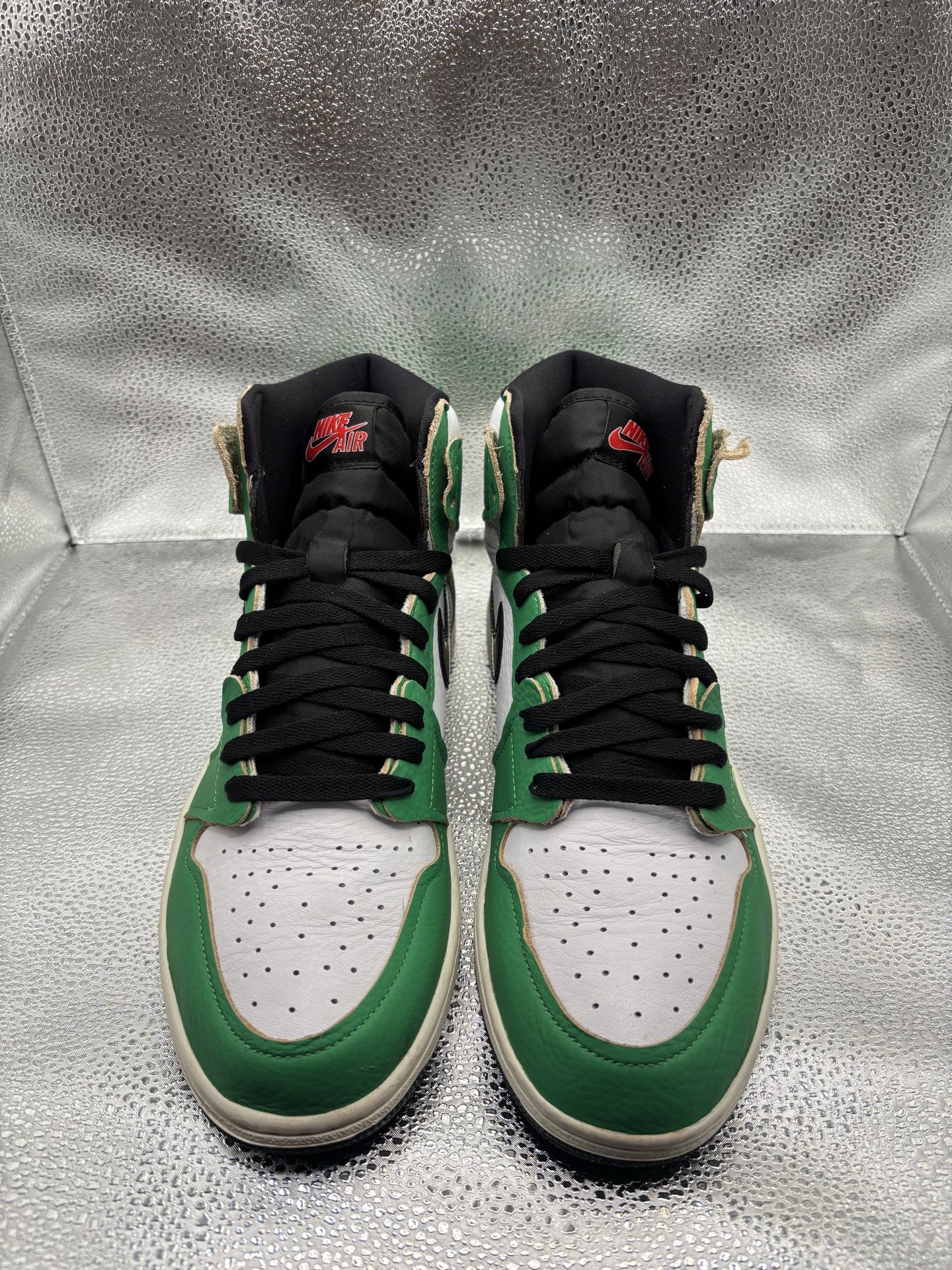 Air Jordan 1 Lucky Green - photo 2