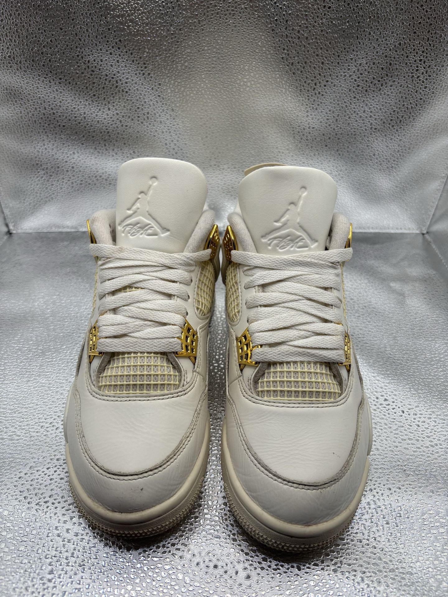 Air Jordan 4 Metallic Gold - photo 2