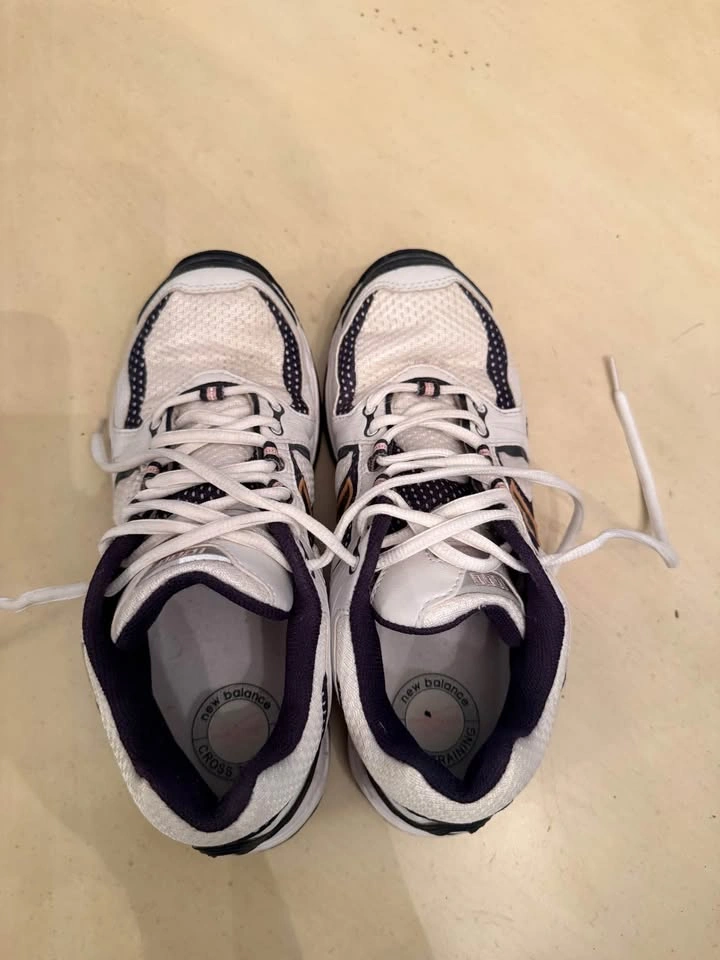 Women's New Balance 1000 Cross Training Shoes Size 9.5 - photo 5