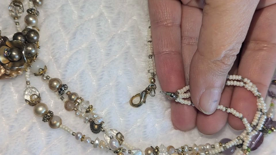 Valentines Sale ♥ Vintage Artisan Beaded Necklaces (set of 2) - photo 3
