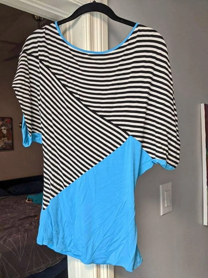 BEBE Blue/Striped Woman's Top
