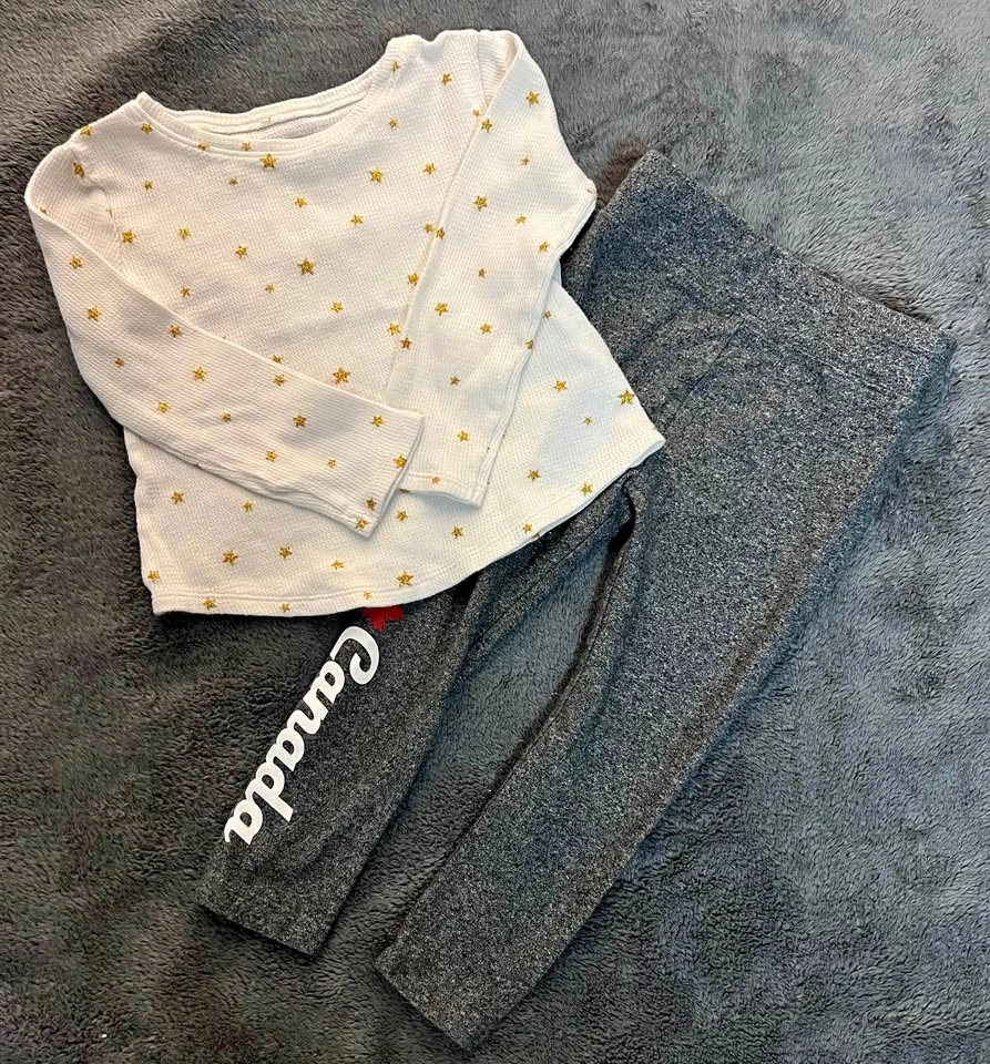 3T Old Navy Star Top & Canadiana Pants Set