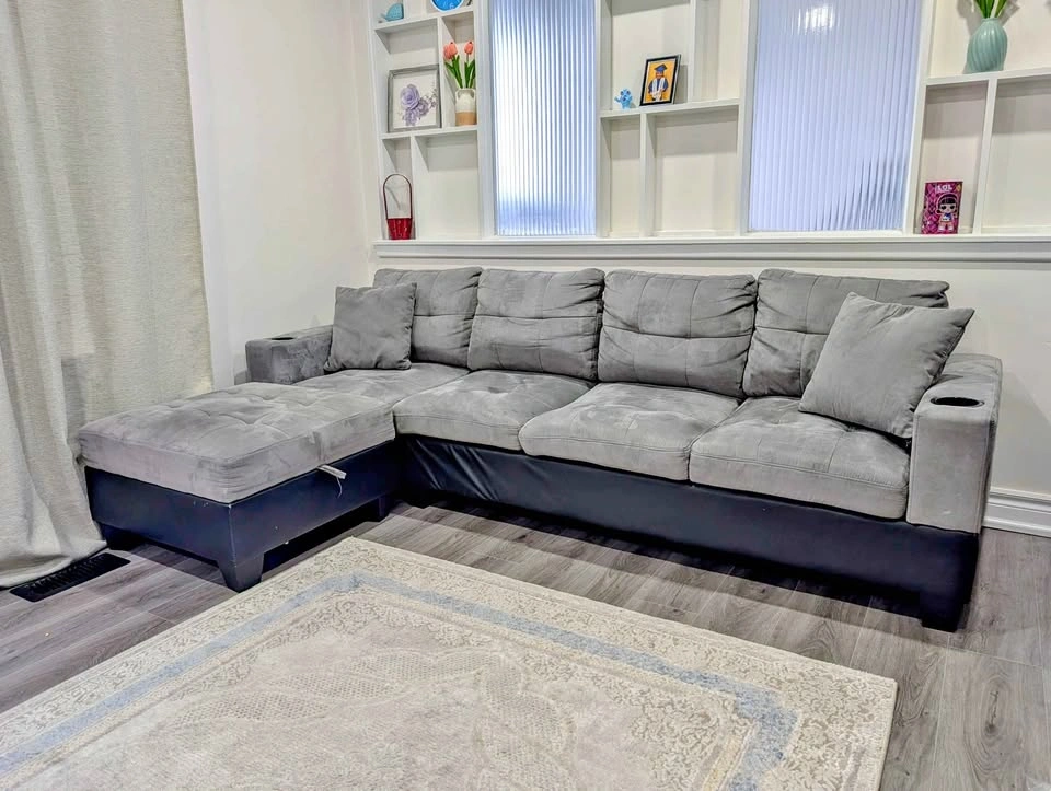 Grey 4-Seater Sectional Sofa with Storage & Cup Holders