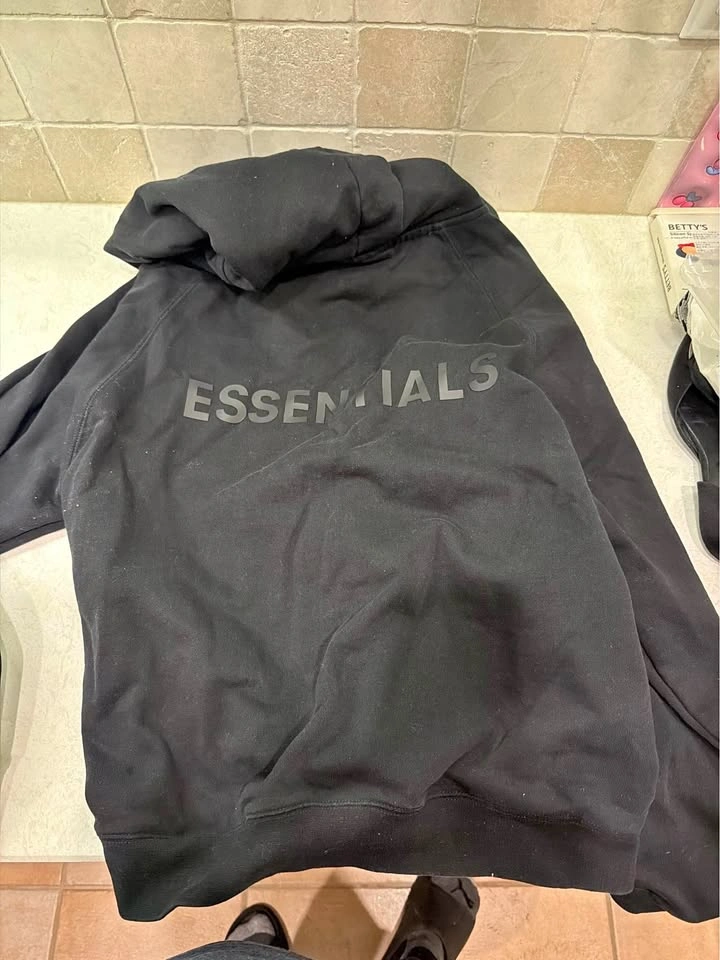 Fear of God ESSENTIALS Hoodie - Black Size S