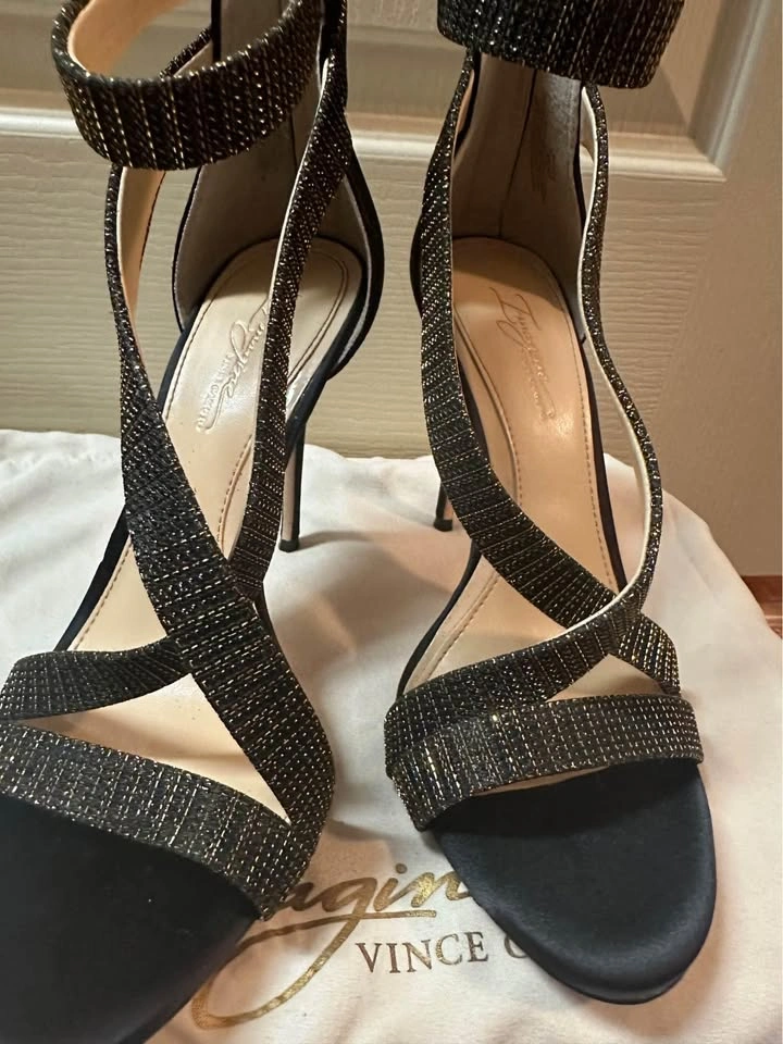 Vince Camuto IM Devin Heels, Size 7 - photo 5