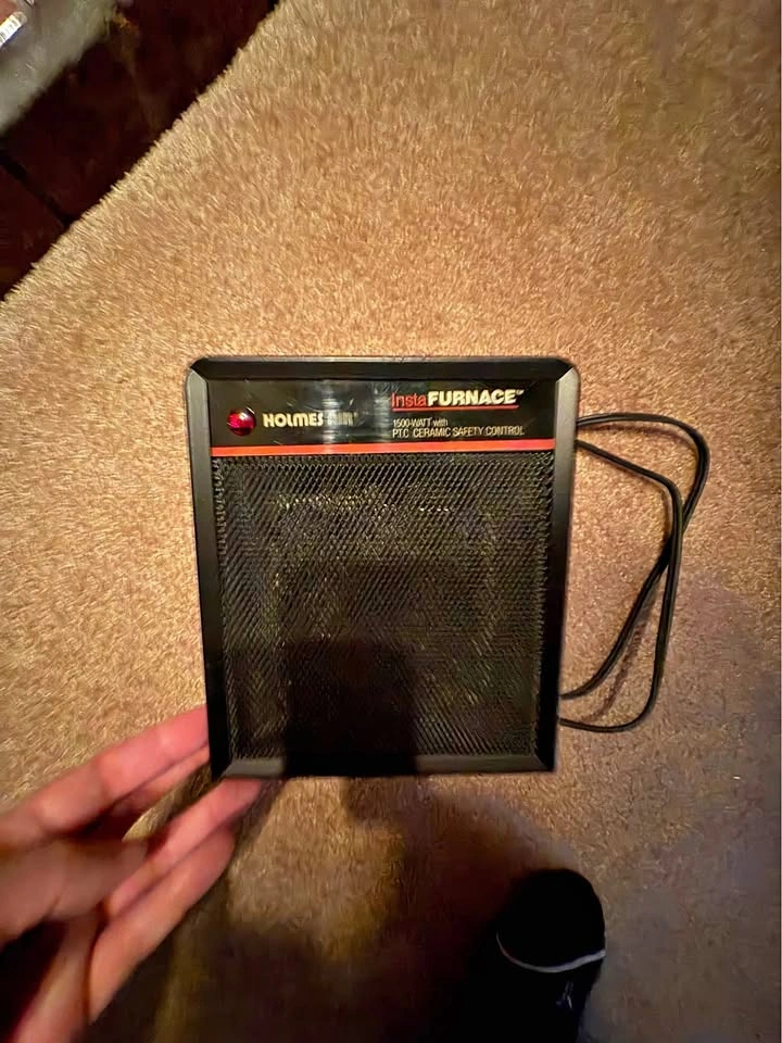 HOLMES AIR Space Heater