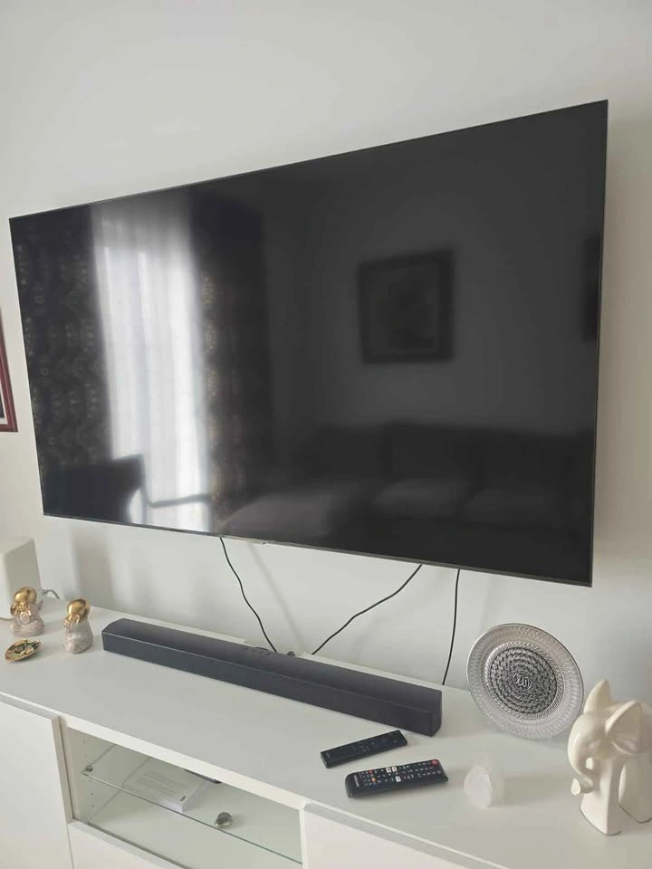 Samsung TV, Sound Bar, and IKEA TV Stand - photo 3