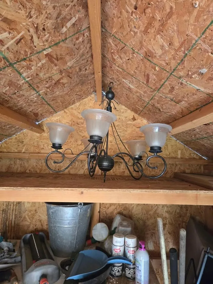 Beautiful chandelier - photo 2
