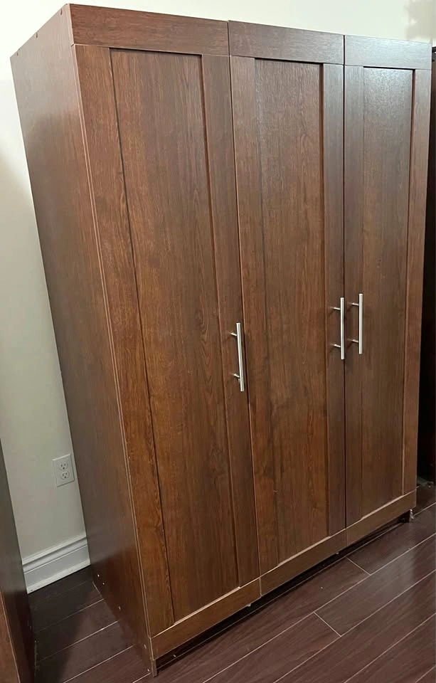 Storage shelf 3 doors