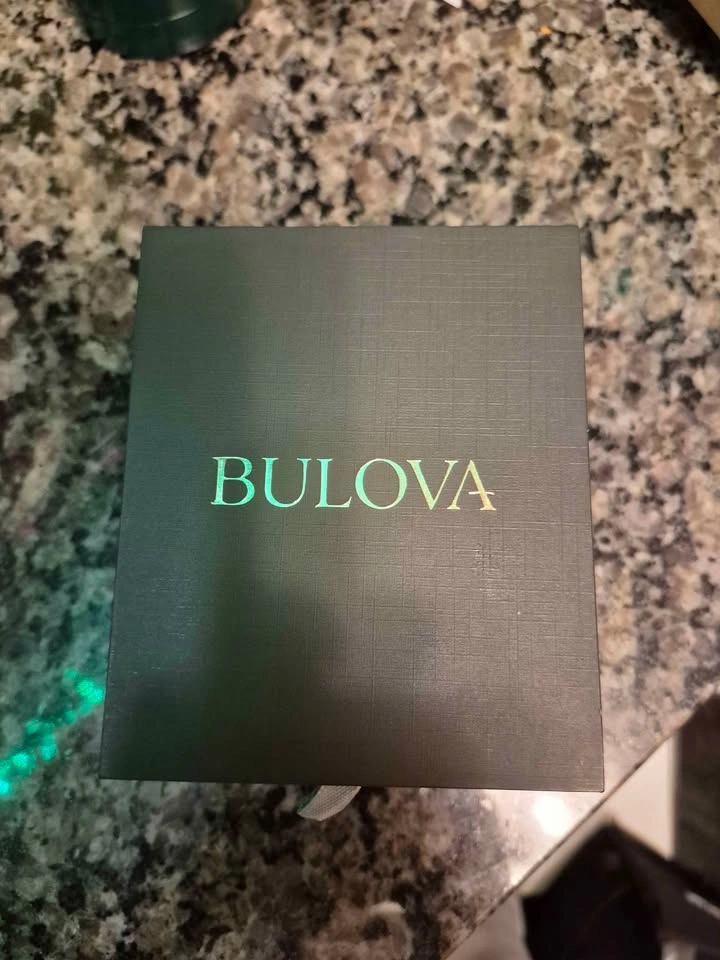 New Bulova Men's Watch - photo 3