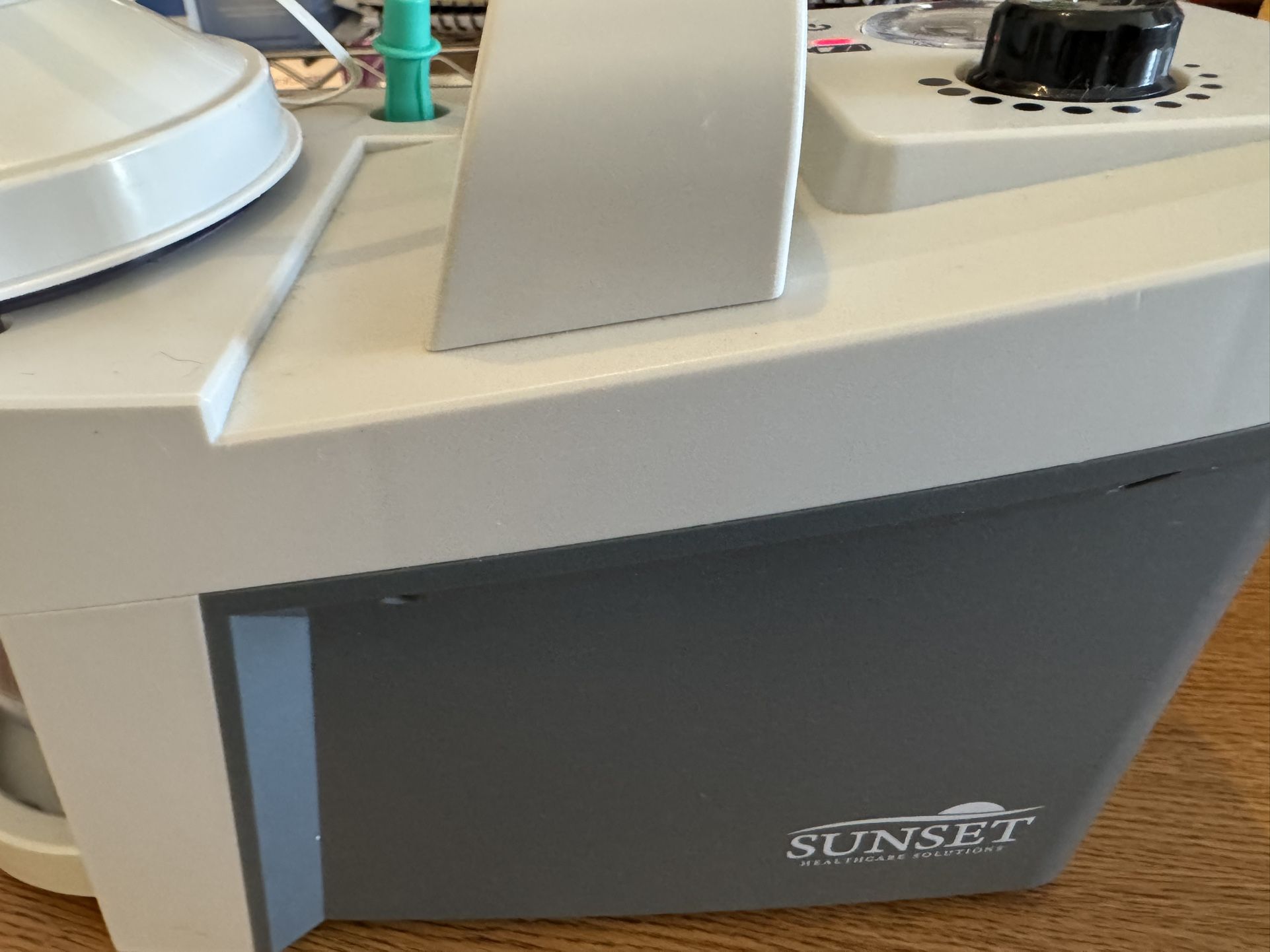Sunset Portable Suction Machine SU100DC-A - photo 5