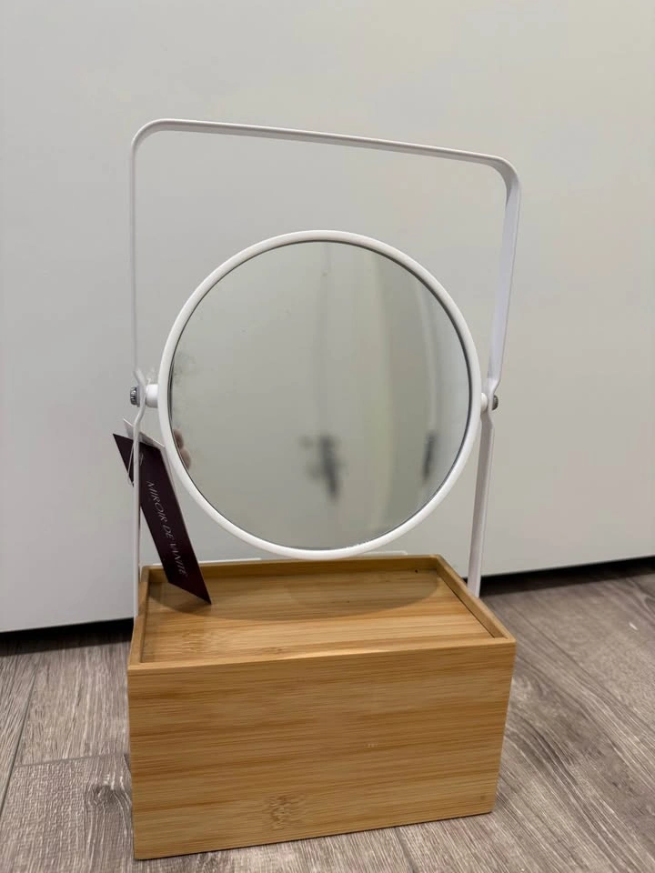 Life at Home Vanity Mirror with Storage - photo 3