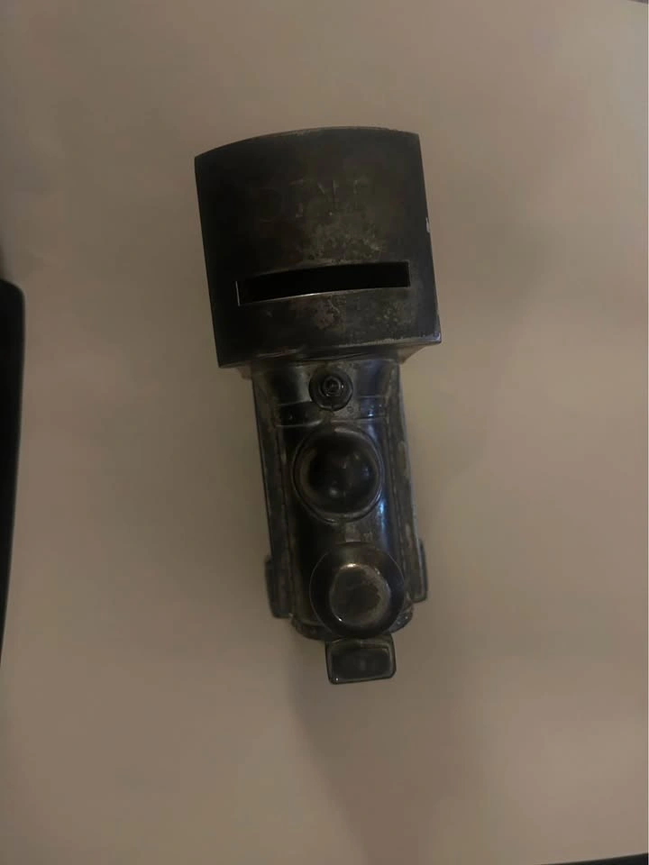 Small Pewter (?) Metal Train Bank - photo 2