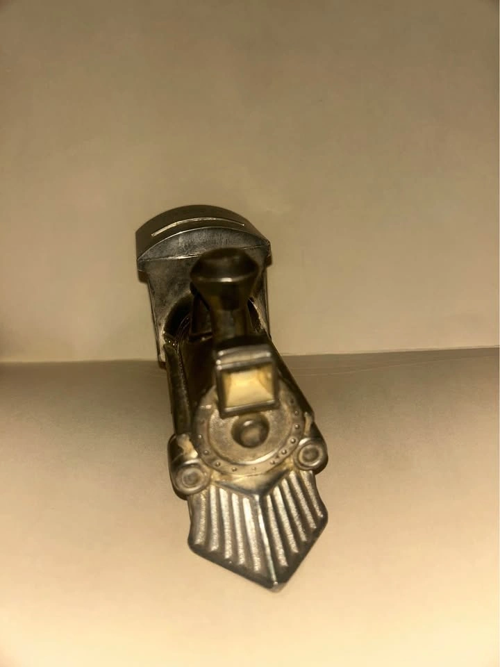Small Pewter (?) Metal Train Bank - photo 3