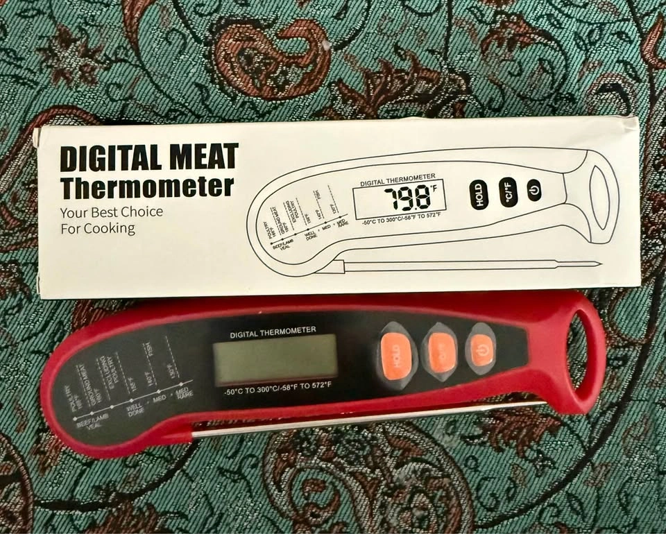 BRAND NEW Digital Instant-Read Meat Thermometer - Red