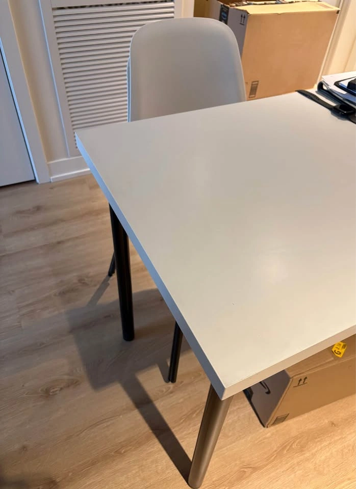 IKEA Linmonn Table + 2 Lidas Chairs (White/Black, 100x60cm) - photo 2