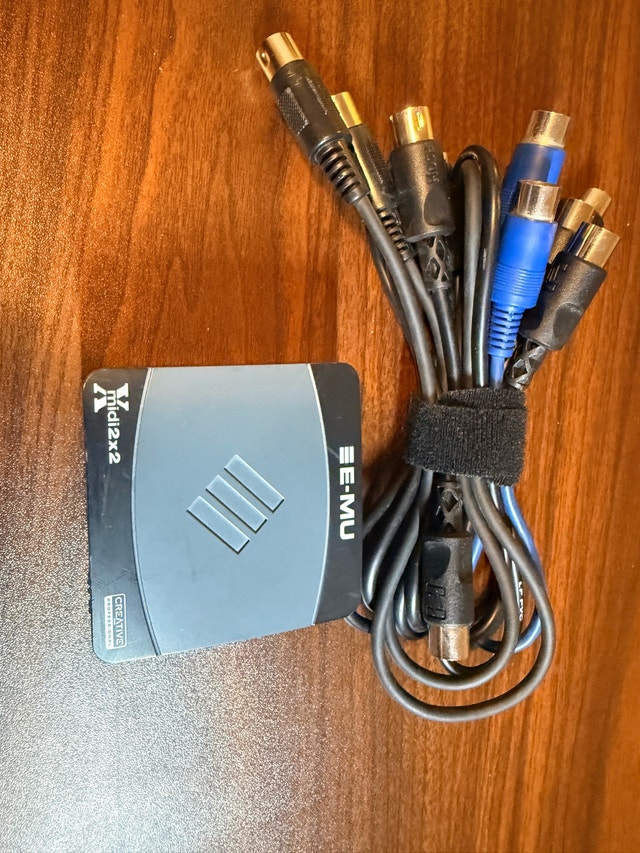 E-MU Xmidi 2x2 USB MIDI Interface