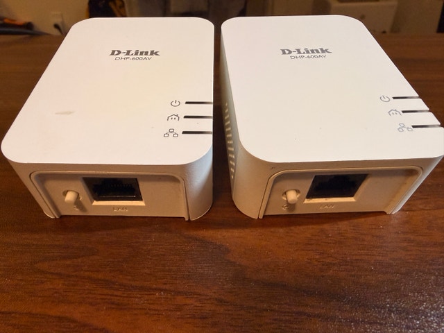 D-Link DHP-600AV Powerline Adapters - photo 2