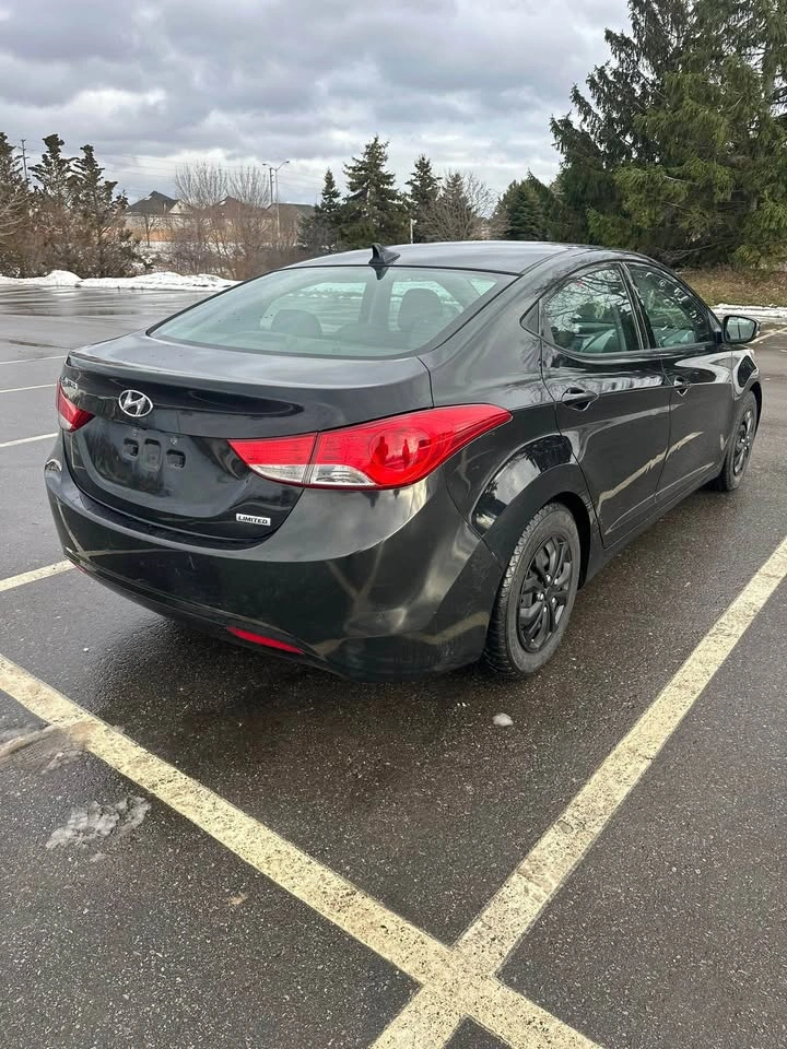 2013 Hyundai Elantra Limited w/ Navigation - photo 2
