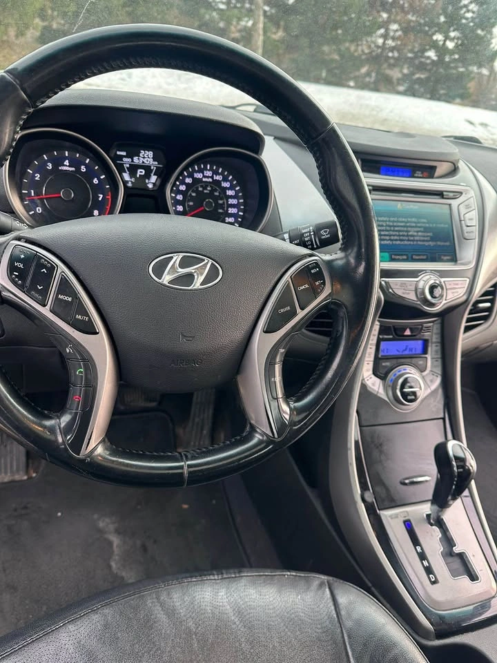 2013 Hyundai Elantra Limited w/ Navigation - photo 5