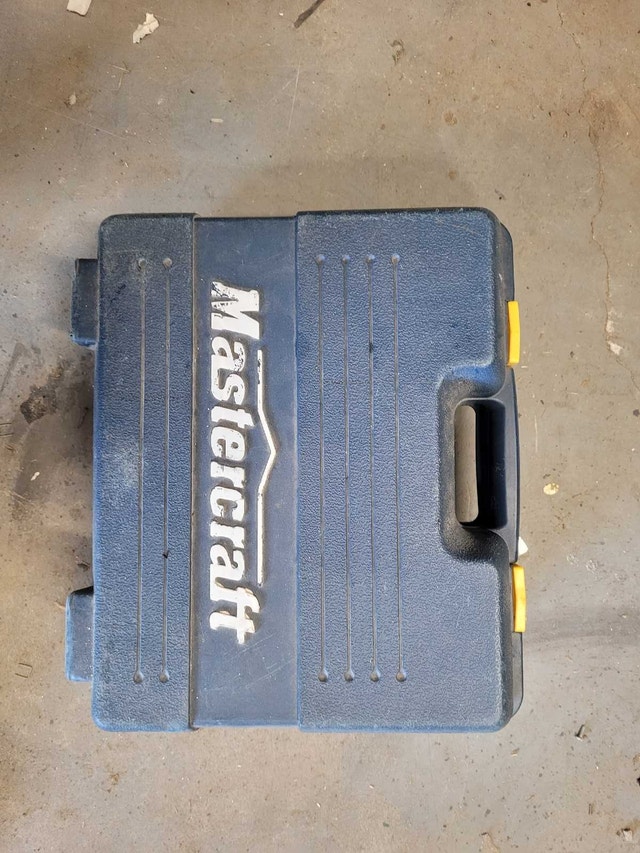 Mastercraft Corded Drill Kit - photo 3