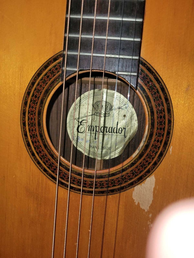 Emperador antique 19 fret acoustic guitar - photo 4