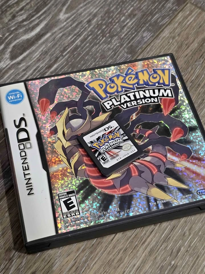 Pokemon Platinum Version for Nintendo DS - CIB