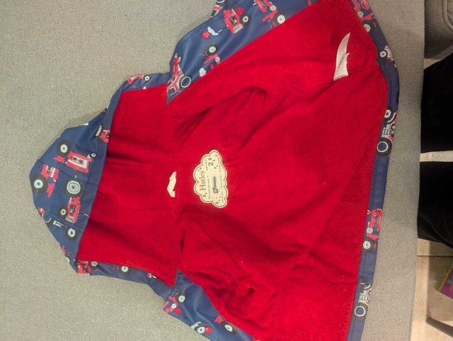 Hatley Raincoat and Boots Set - Tractor Print - photo 4