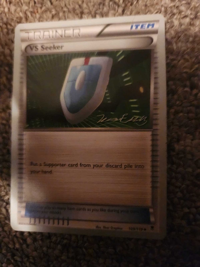 VS Seeker Trainer Card (Pokémon 2016 World Championship Card)