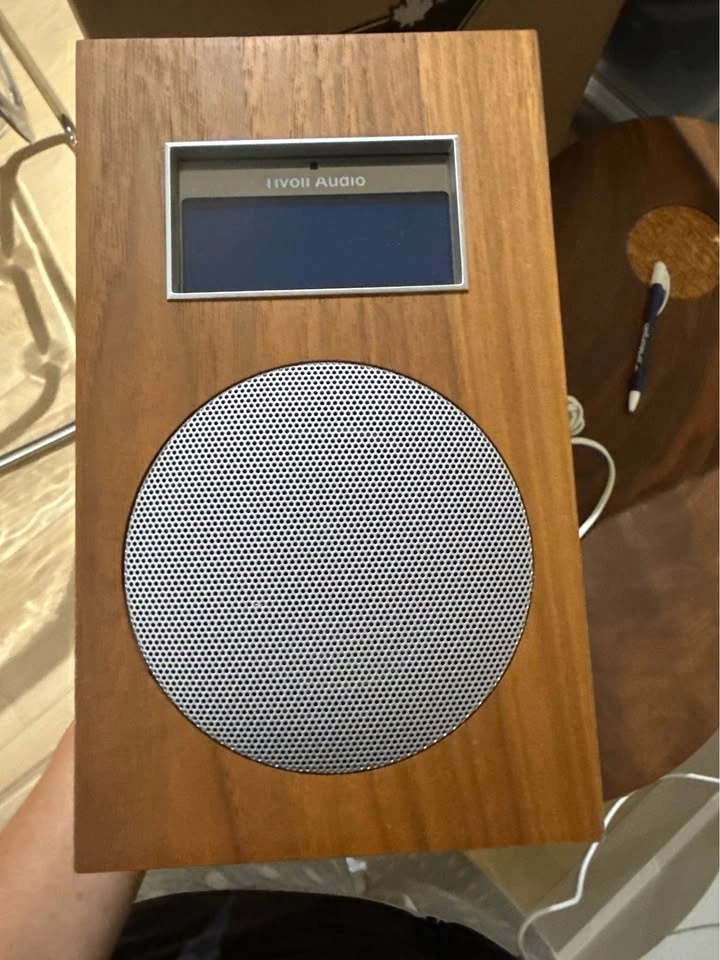 Tivoli Audio Model 10 Radio + Speaker Set w/Remote & Manuals - photo 2